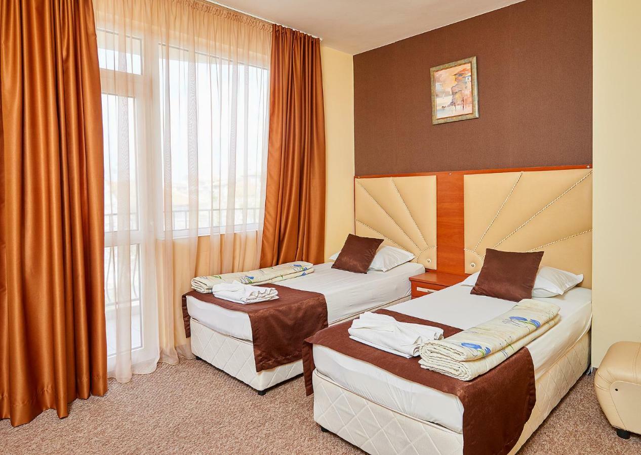 Peneka Hotel Поморие Экстерьер фото